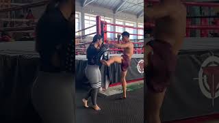 Amazing đá tốc độ siêu nhanh boxing muaythai mma ufc kickboxing [upl. by Radborne]