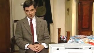 TV Trouble  Funny Clips  Mr Bean Official [upl. by Zebapda79]