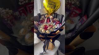 Money bouquet ferrero rocher chocolate flowers bouquetmurah buketulangtahun florist surprise [upl. by Bekelja339]