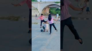 Tell me who is teaching whom🕺💃😍🔥 ​⁠omahi trending dance viral public shorts youtube [upl. by Farleigh]