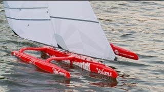 Adventure Tuning and sailing a trimaran model sailing boat [upl. by Reena]