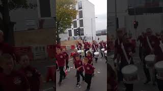 Ulster Young Defenders Flute Band  UYD  OUT OF GLENGALL STREET AND OVER THE BOYNE BRIDGE SANDY ROW [upl. by Suirtimid924]