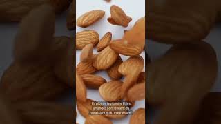 Manger 10 amandes par jour pour un soutien à la santé cardiaque [upl. by Ennobe]