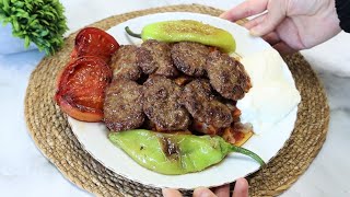 BURSA PİDELİ KÖFTE TARİFİ 😍 Köfteli İskender Nasıl Yapılır  Köfte Tarifleri [upl. by Sigler508]