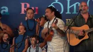 Hawaiian Participants Sing quotKaulana Nā Puaquot [upl. by Learsi]