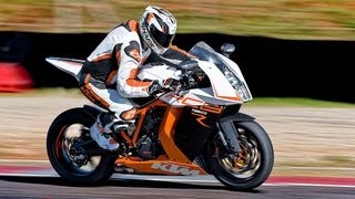 2013 KTM RC8R VS BMW S1000RR Playing around  Zwartkops South Africa Sesion 2 [upl. by Hitt]