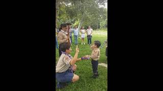 Promesa Scout Cachorro Ernesto [upl. by Lissa118]