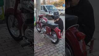 Jawa 350 слушать нужно до конца и тогда ролик перенесёт вас в прошлое [upl. by Inalaeham]