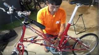 Moulton Bike  How to Break Apart [upl. by Mudenihc753]