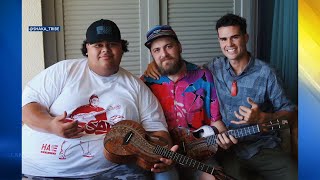 American Idol besties Iam Tongi Oliver Steele gifted custom ukuleles [upl. by Sixela]