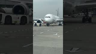 Vistara Boeing787900 push back trending delhiairport [upl. by Oiramaj]