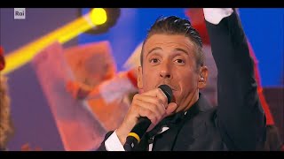 Francesco Gabbani  Ci vuole un fiore 21042023 [upl. by Schindler]