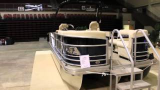 Pontoon Wakeboard Tower 2016 Landau Signature 2200  RoMoBoCo [upl. by Ganiats298]