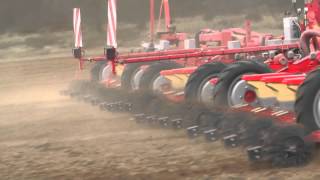 Fendt 712 Vario legt Zuckerrüben HD [upl. by Sayres]