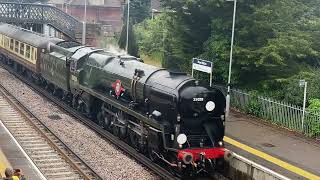 35028 Clan Line steam train passes through New Milton station on 972024 [upl. by Yc]