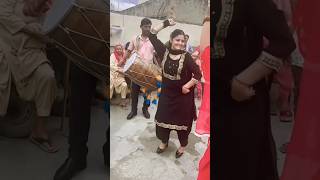 Ye kon sa dance hai dhol [upl. by Eenafit911]