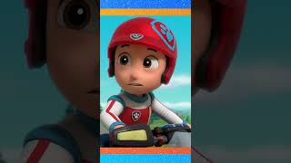 ¡Rescates sobre ruedas de PAW Patrol shorts [upl. by Arick]