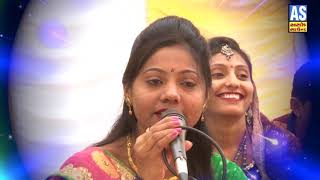 Kanku Chhanti Kankotri  Kiran Prajapati  Live Lagna Geet Gujarati  Gujarati marriage song [upl. by Eendyc]