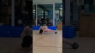 People reaction 👀 respect calisthenics motivation planche reaction fitness streetworkout gym [upl. by Akinoj]