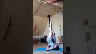 le corps entier avec support salamba sarvangasana [upl. by Rutherfurd376]