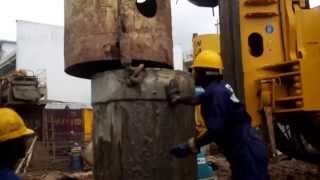 Hydraulic piling rig  Installation of a Casing pipe [upl. by Arundell274]