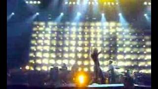 shakira  ciega sordomuda live arnhem 17032007 [upl. by Jay548]