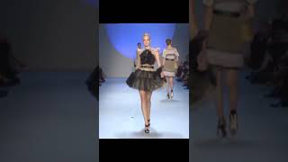 Caroline Trentini in Zac Posen SpringSummer 2008 FashionShow [upl. by Palestine]