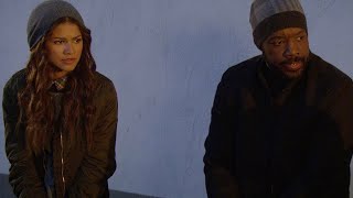 KC Undercover‘Twas before Christmas fight scene [upl. by Evelina]