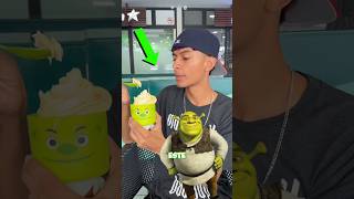 Comprando los helados de Shrek ￼shrek comedia lifehacks [upl. by Iphlgenia]