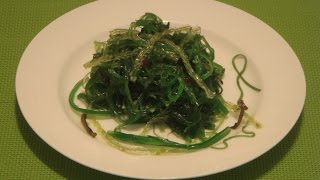 Food Review Japanese Seaweed Salad [upl. by Elleinet288]