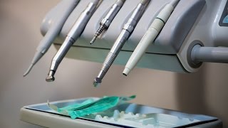 Tecnología Clínica Pardiñas  Dentista en A Coruña [upl. by Aydidey]