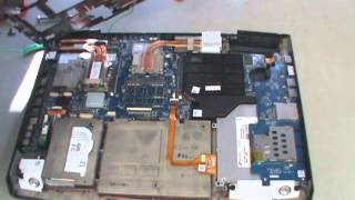 AMD Radeon HD 7970M installation in M18x R1 [upl. by Johnson]