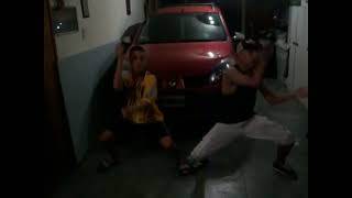 Los Rompe Discotekas bailando Dale Latigazo [upl. by Annoeik129]