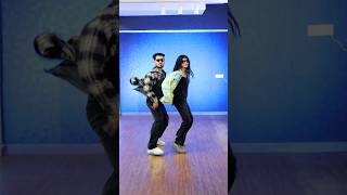 Mast Malang Jhoom bademiyanchotemiyan dance akshaykumar tigershroff shorts sonakshisinha yt [upl. by Stanwinn]