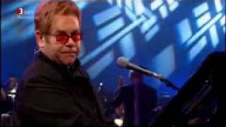 Elton John  Levon Live in New York 2004 [upl. by Ahsikrats]