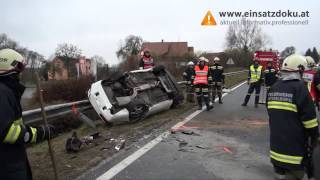 30112014 Schwerer VU mit Porsche B25 Wieselburg [upl. by Shirlie]