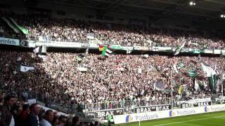 Borussia MGladbach Fankurve  singt die Borussia Hymne [upl. by Bannasch114]