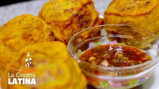 Las Irresistibles Papas Rellenas Colombianas 🥔🥚  Receta Tradicional de Medellín con Gloria 👍🏻 [upl. by Ttennej140]