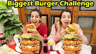 Ek Saal Bad Eating Biggest Burger Challenge Kiya 😱  Kon Raha Winner   Ayesha amp Momina [upl. by Harbard847]