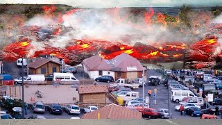 Horrifying today Live footage of Hawaiis Kilauea volcano eruptingspewing hellish lava across land [upl. by Namyl]