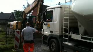 LKW Steckt in Baustelle fest Part2 [upl. by Shenan]