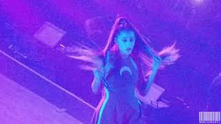 Break Free  Ariana Grande Live in Manila 2017 [upl. by Carew]