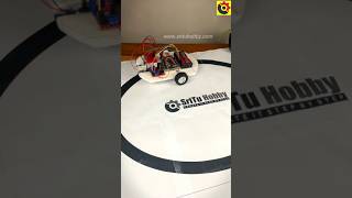 Line follower robot with Arduino UNO R4 MINIMA altium arduino robot srituhobby [upl. by Bidle]