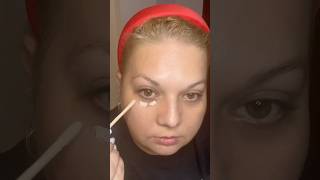 Makeup for Christmas in 1 minute 💋makeup essence machiaj beauty natale yes viralvideo [upl. by Rind862]