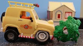 Fireman Sam Toys Episode 26 Fire Crash 4x4 Car Ocean Rescue Centre Neptune Toy 2019 Fire Station [upl. by Hsetirp943]