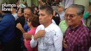 Policías agreden a pensionados que protestan en Xalapa [upl. by Igal]