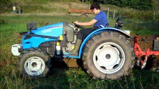 Landini Mistral 50 con aratro monovomere part2 [upl. by Ahsieker]