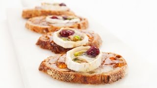 Crostini de chèvre chaud aux canneberges et à la gelée dérable [upl. by Eudocia904]