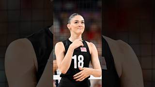 Zehra Gunes💞 Vakifbank volleyball most ❤️❤️ playerzehragunes volleyball viralshort short [upl. by Ricoriki]