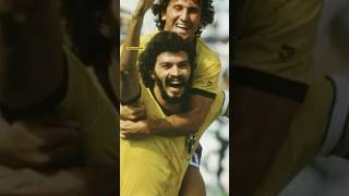 ¿POR QUÉ al FUTBOLISTA SÓCRATES le decían SÓCRATES  SU HISTORIA  y ¿QUIÉN FUE SÓCRATES [upl. by Adelice]